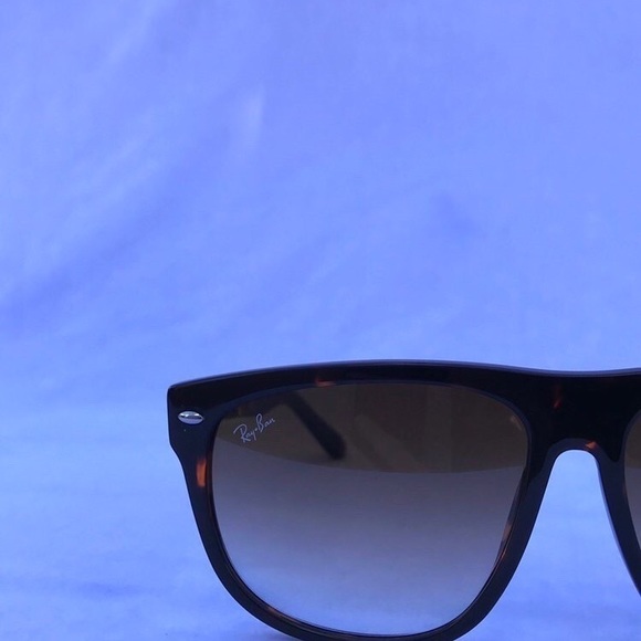 Ray-Ban Sunglasses ? main image 6